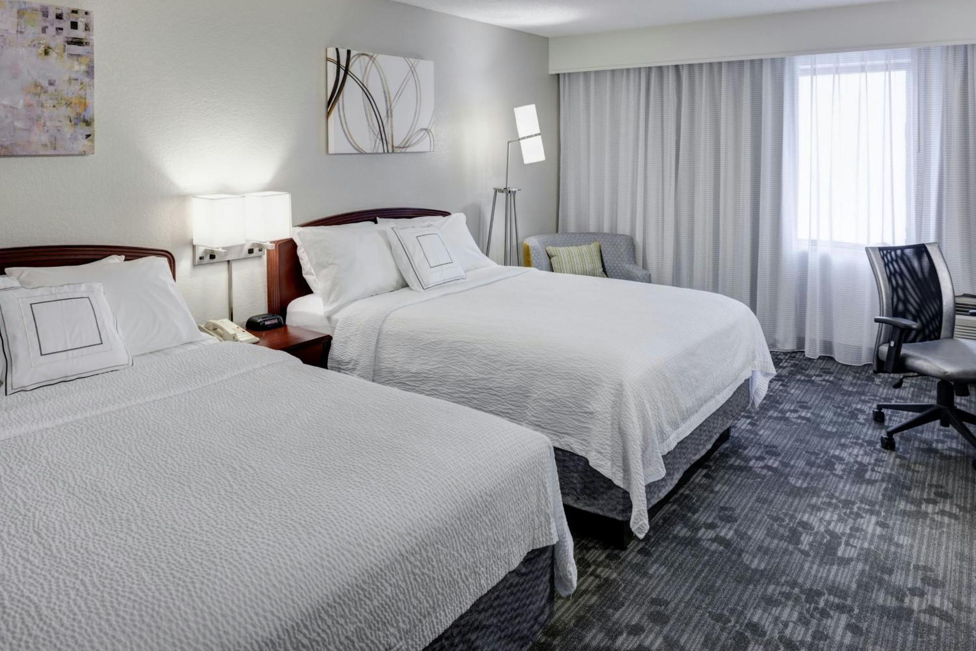 Hotel Courtyard By Marriott Wichita East Exteriér fotografie